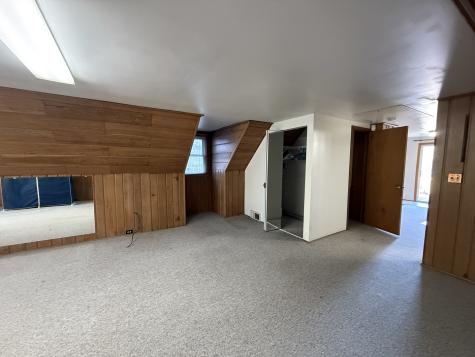 4844 West Montrose Avenue Chicago IL 60641
