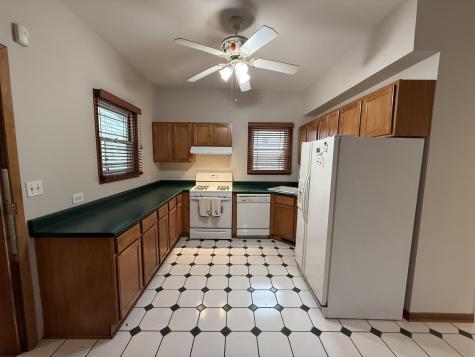 4844 West Montrose Avenue Chicago IL 60641