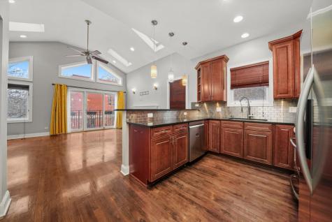 2430 West Iowa Street Chicago IL 60622