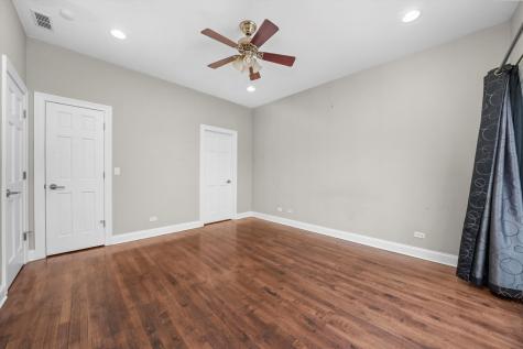 2430 West Iowa Street Chicago IL 60622