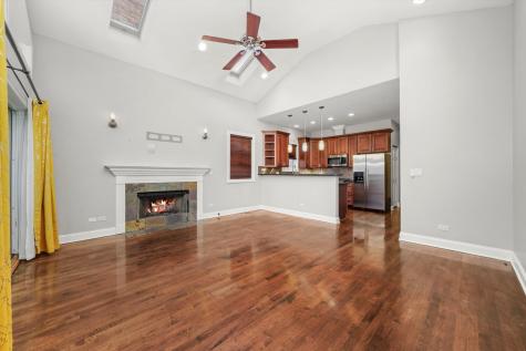 2430 West Iowa Street Chicago IL 60622