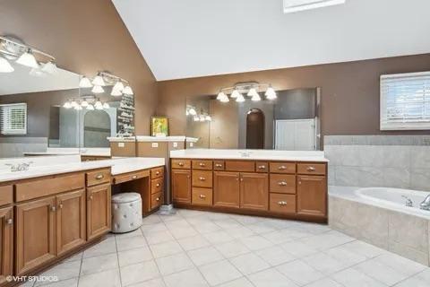 3179 Kingbird Lane Naperville IL 60564
