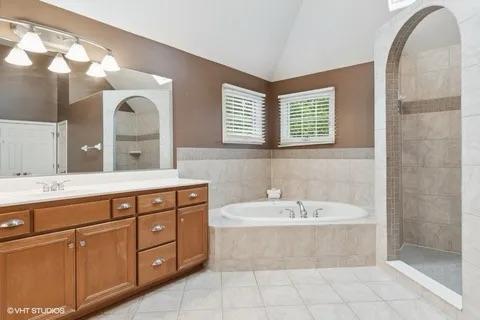 3179 Kingbird Lane Naperville IL 60564