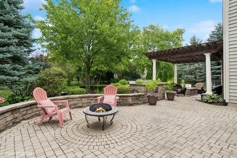 3179 Kingbird Lane Naperville IL 60564