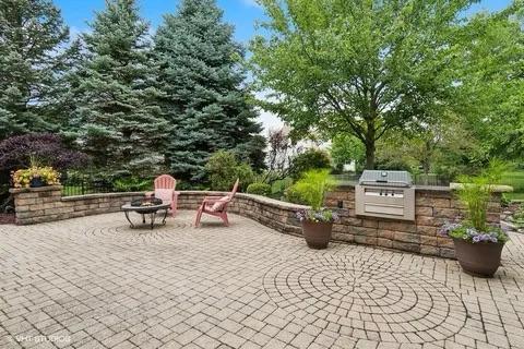 3179 Kingbird Lane Naperville IL 60564