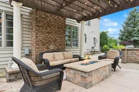 3179 Kingbird Lane Naperville IL 60564