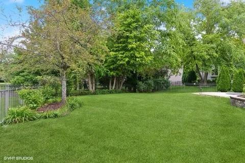 3179 Kingbird Lane Naperville IL 60564