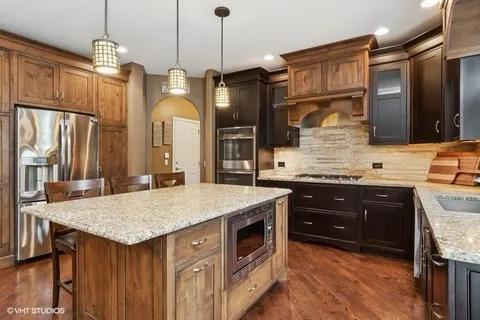 3179 Kingbird Lane Naperville IL 60564