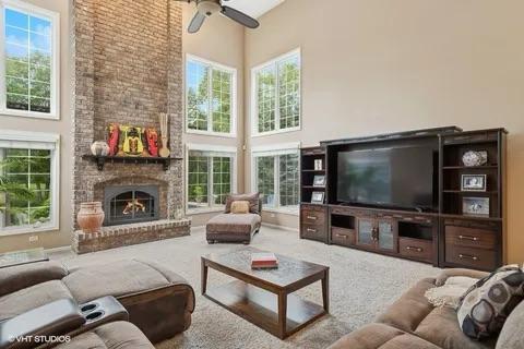 3179 Kingbird Lane Naperville IL 60564
