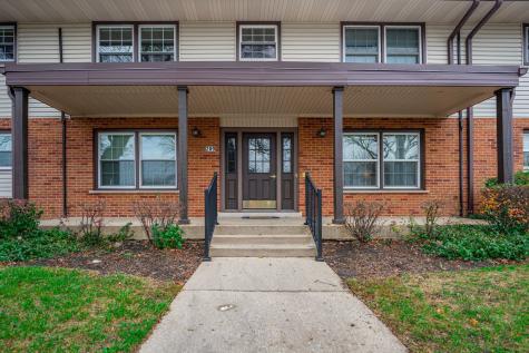 209 Washington Square Elk Grove Village IL 60007