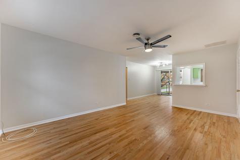 209 Washington Square Elk Grove Village IL 60007