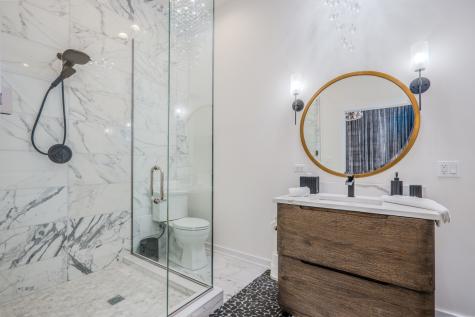 22 East Elm Street Chicago IL 60611
