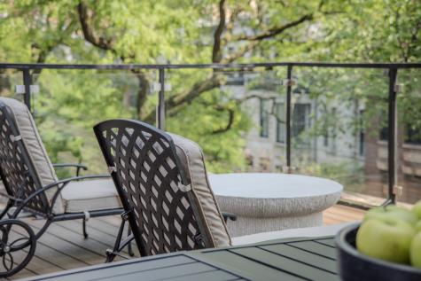 22 East Elm Street Chicago IL 60611