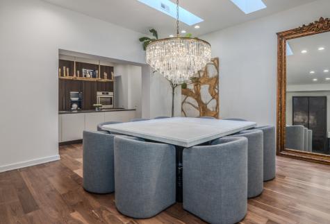 22 East Elm Street Chicago IL 60611