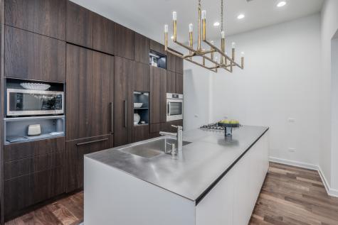 22 East Elm Street Chicago IL 60611
