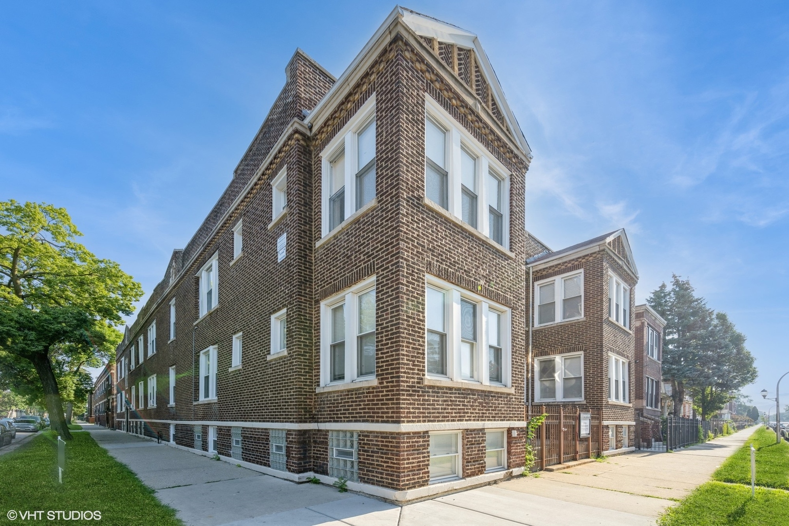 4954 West Augusta Boulevard Chicago IL 60651