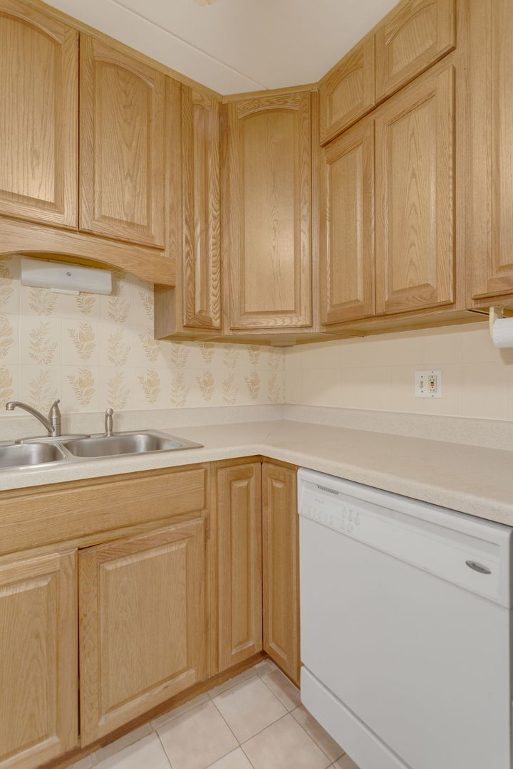 2505 Spring Street Woodridge IL 60517