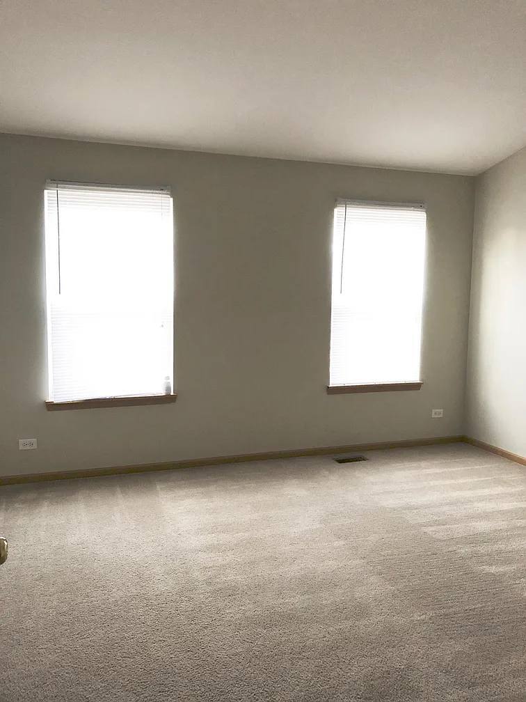 2575 Hillsboro Boulevard Aurora IL 60503