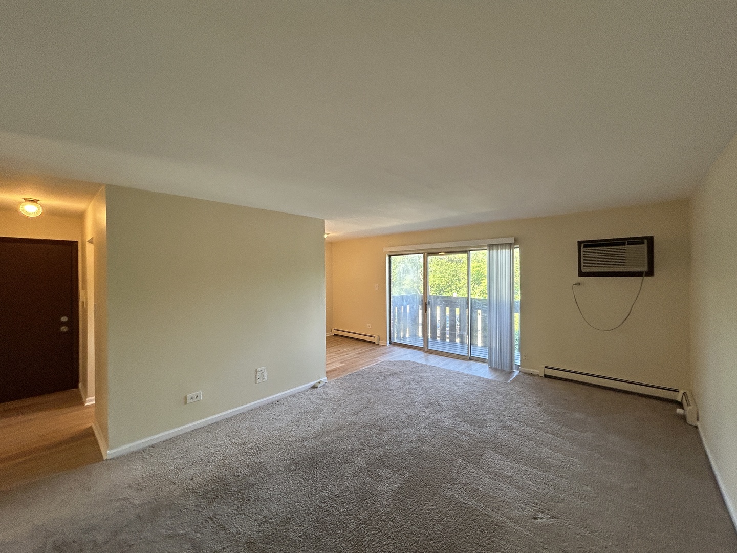 1077 Dickens Way Schaumburg IL 60193