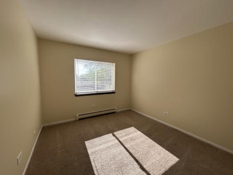 1077 Dickens Way Schaumburg IL 60193