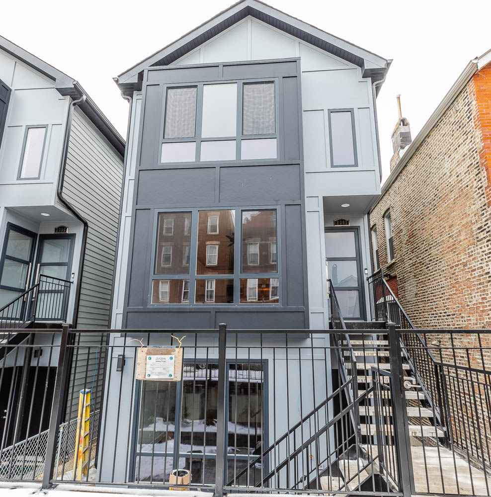 2307 West 19th Street Chicago IL 60608