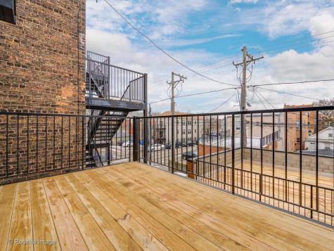 2307 West 19th Street Chicago IL 60608
