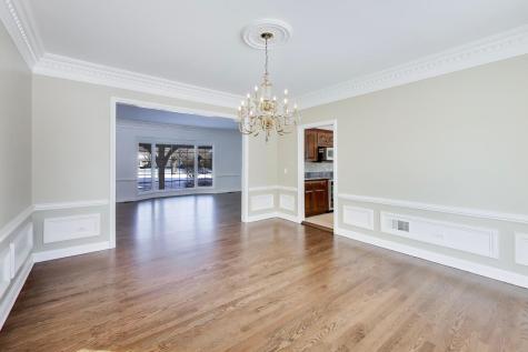931 Coventry Drive Lake Forest IL 60045