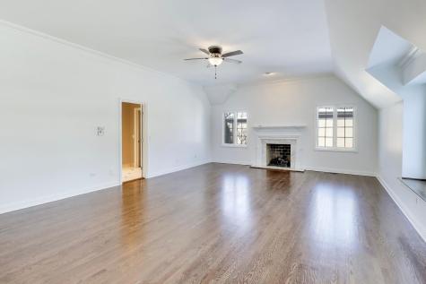 931 Coventry Drive Lake Forest IL 60045