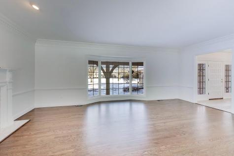 931 Coventry Drive Lake Forest IL 60045
