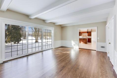 931 Coventry Drive Lake Forest IL 60045