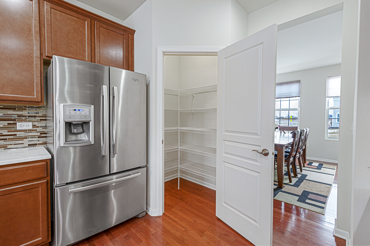 3484 Birch Lane Naperville IL 60564