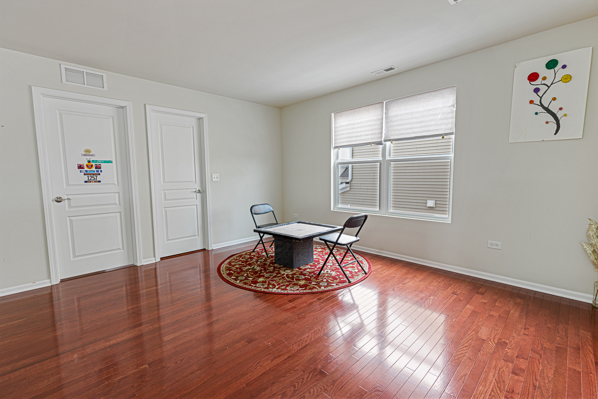 3484 Birch Lane Naperville IL 60564
