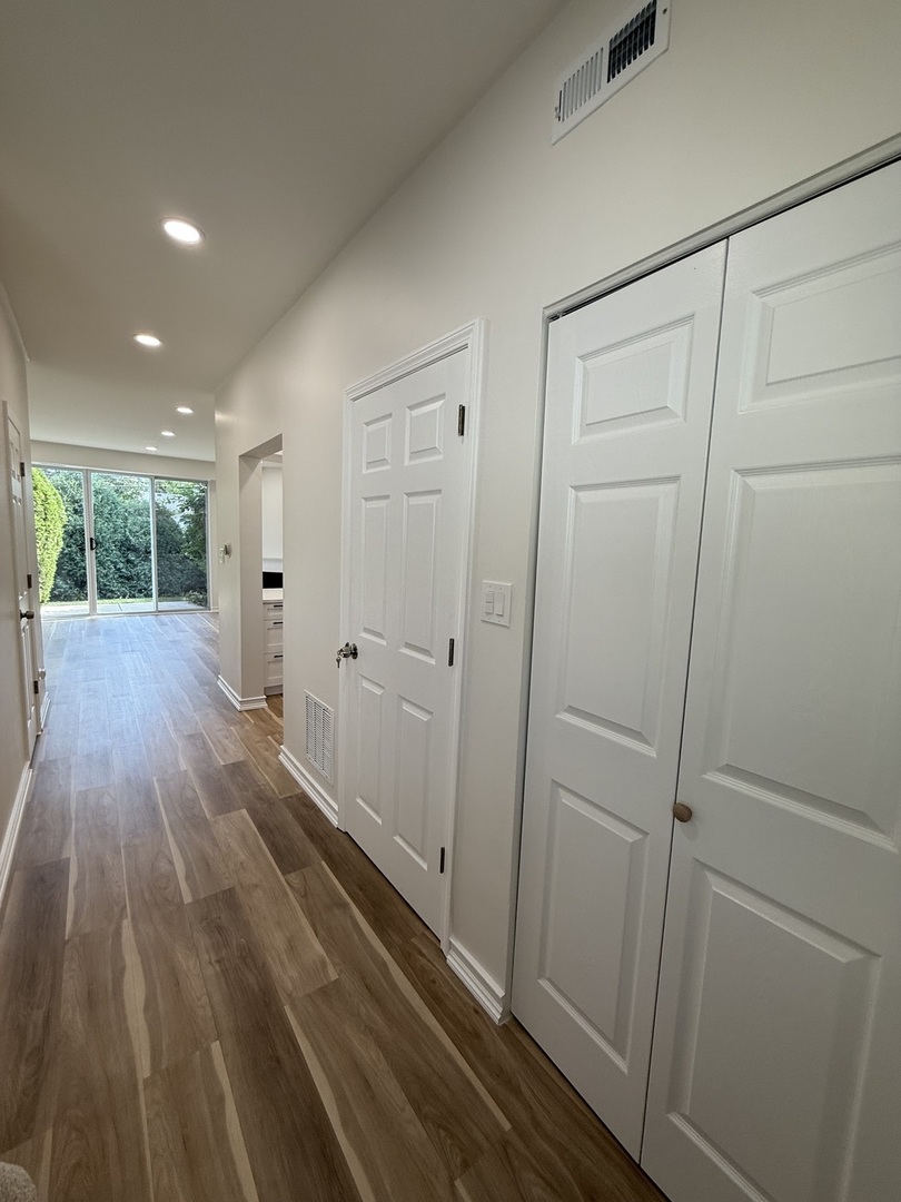 7825 Darien Lake Drive Darien IL 60561