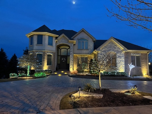 525 Senon Drive Lemont IL 60439