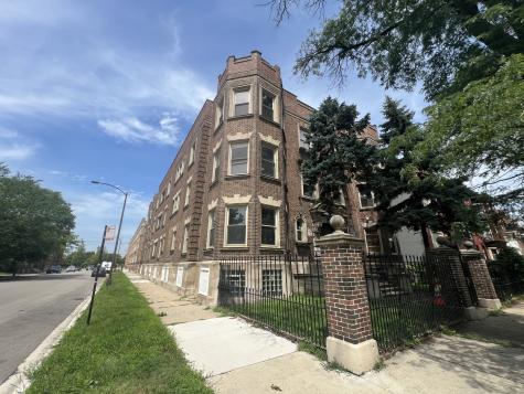 4956 South Michigan Avenue Chicago IL 60615