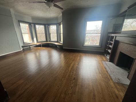4956 South Michigan Avenue Chicago IL 60615