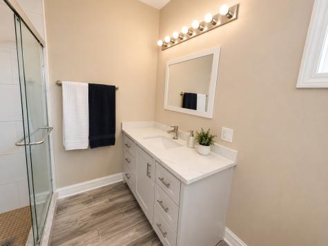5328 West Leland Avenue Chicago IL 60630