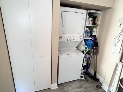 5328 West Leland Avenue Chicago IL 60630