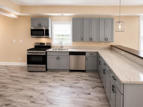 5328 West Leland Avenue Chicago IL 60630