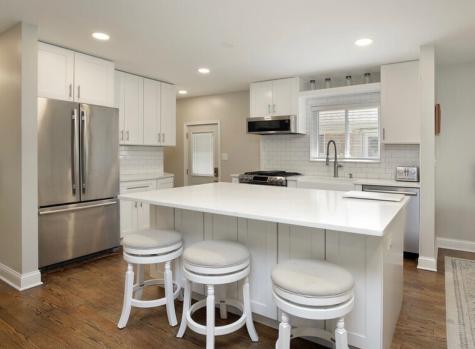 716 Laramie Avenue Wilmette IL 60091