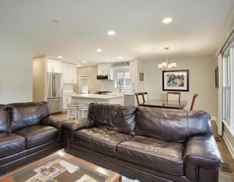 716 Laramie Avenue Wilmette IL 60091