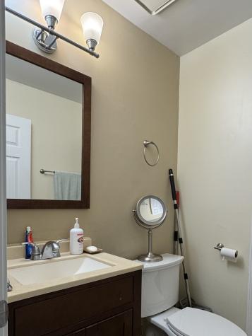 12 Echo Court Vernon Hills IL 60061