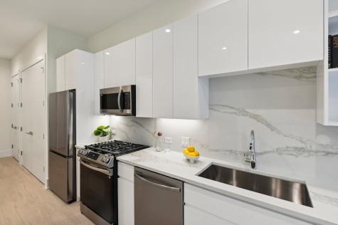 812 West Adams Street Chicago IL 60607