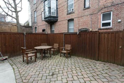 421 West Armitage Avenue Chicago IL 60614