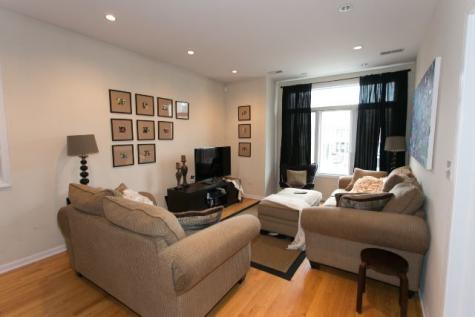 421 West Armitage Avenue Chicago IL 60614