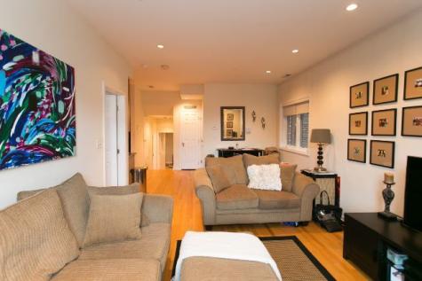 421 West Armitage Avenue Chicago IL 60614