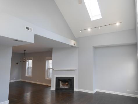 2107 West Ohio Street Chicago IL 60612