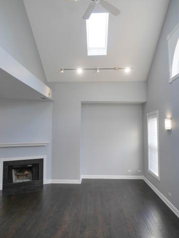 2107 West Ohio Street Chicago IL 60612