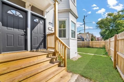714 West 48th Place Chicago IL 60609