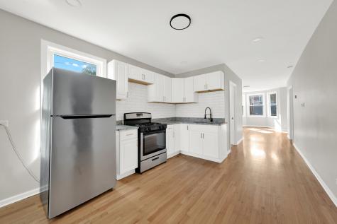 714 West 48th Place Chicago IL 60609